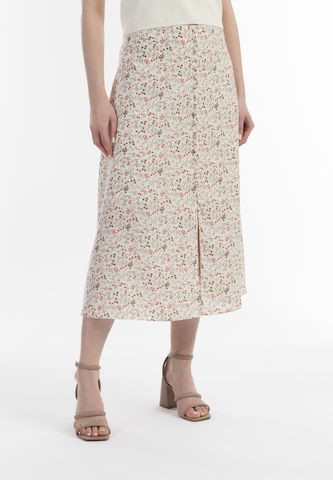 Usha Skirt in White: front