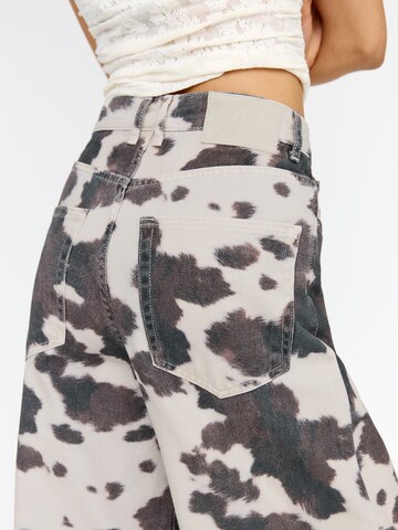 Pull&Bear Baggy Jeans in Braun