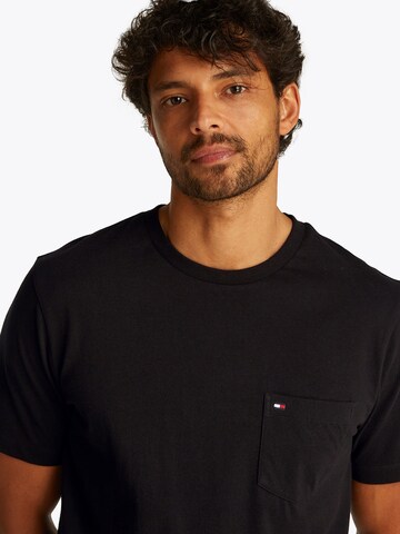 Maglietta 'ESSENTIAL' di TOMMY HILFIGER in nero