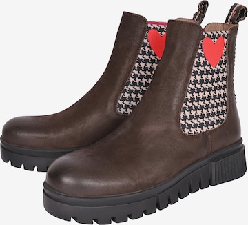 Crickit Chelsea Boots in Brown