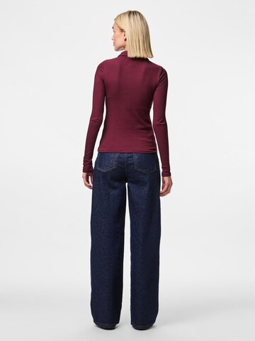 PIECES Shirts 'KITTE' i rød