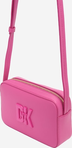 DKNY Τσάντα ώμου σε ροζ