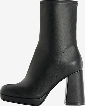 Bershka Booties in Black