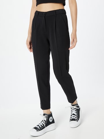 Sisley Regular Pleated Pants in Black: front