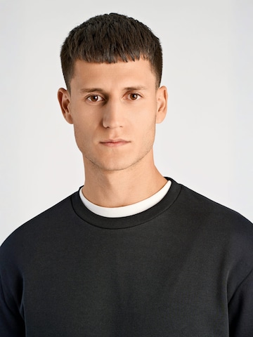Junk de Luxe Sweatshirt in Black