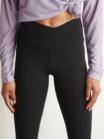 Skinny Leggings di Next in nero