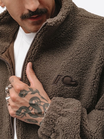 Kubota Sweatshirt 'Kubota Women's Oversized Fleece Sweatshirt Between-seasons Jacket' i brun