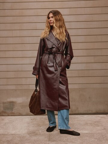 Manteau mi-saison Next en marron : devant
