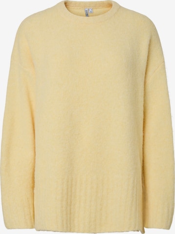 PIECES Sweater 'PCTina' in Yellow: front