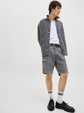 JACK & JONES Baggy Cargojeans i grå