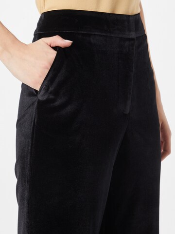 Wide leg Pantaloni 'Valentina' di Forever New in nero