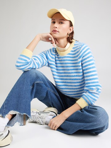 GAP Πουλόβερ σε μπλε: μπροστά