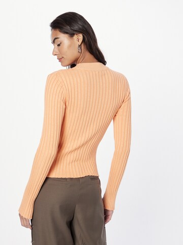 Gina Tricot Sweter w kolorze pomarańczowy