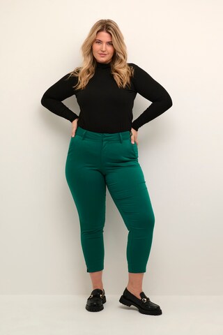 KAFFE CURVE Skinny Chino 'Leana' in Groen