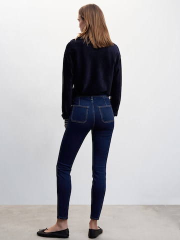 Skinny Jeans de la MANGO pe albastru