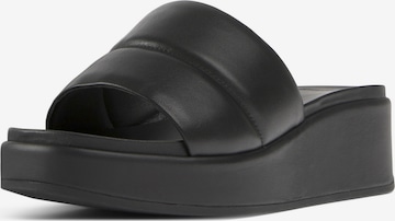 CAMPER Mules in Black: front