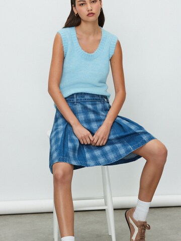 Next Pulover | modra barva