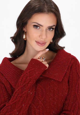 faina Sweater in Red