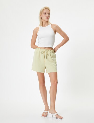 Koton Loosefit Broek in Groen