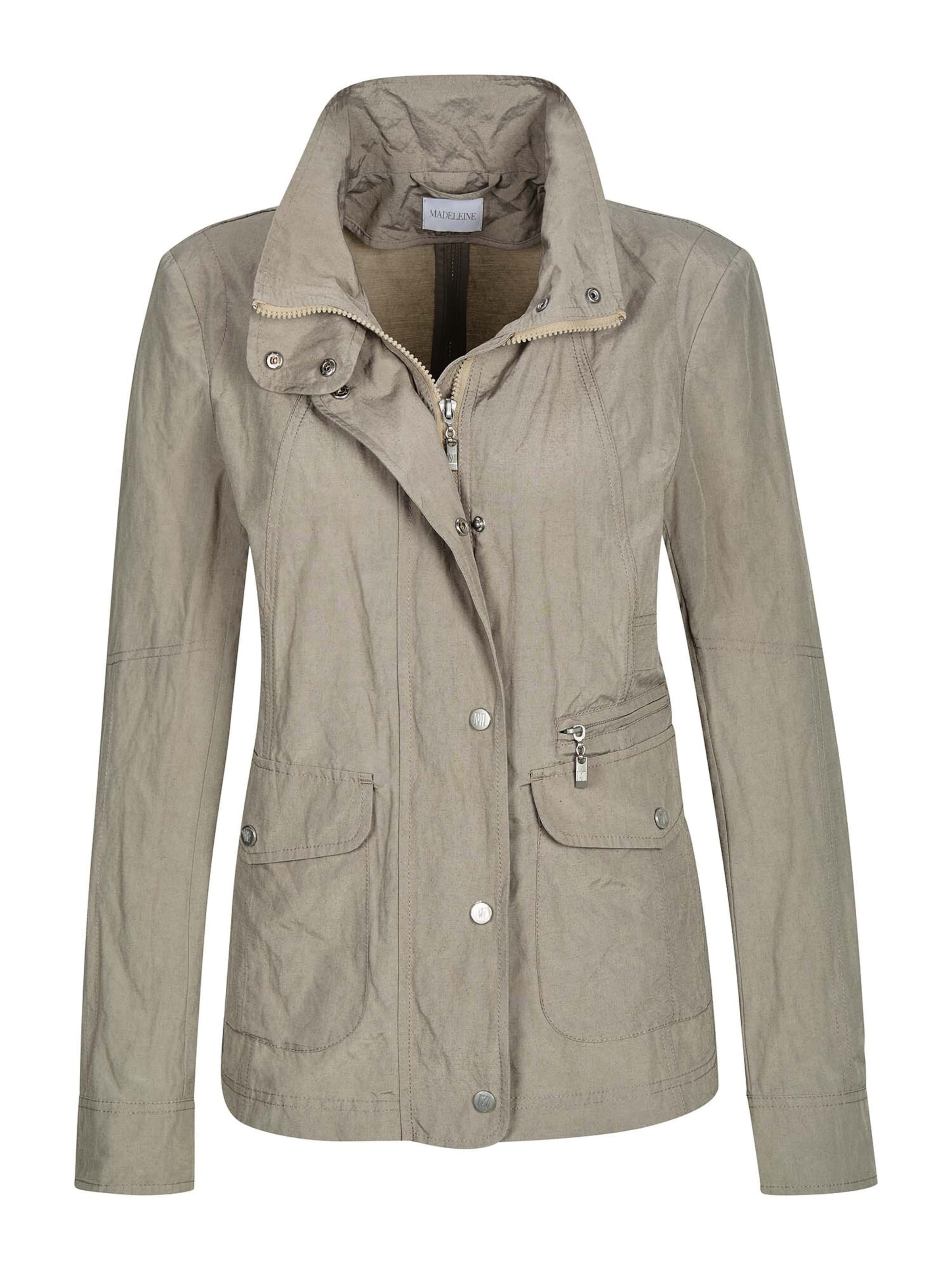 MADELEINE Tussenjas in Bruin: voorkant