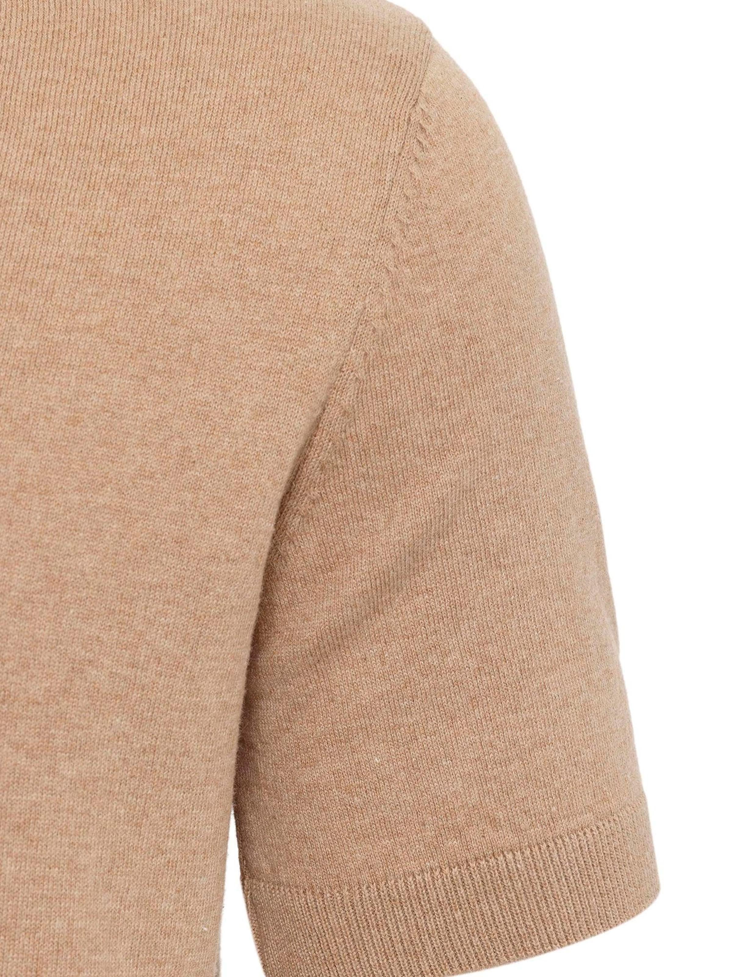 Williot Särk, värv beež