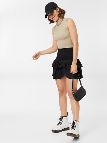 Neo Noir Skirt 'Carin' in Black