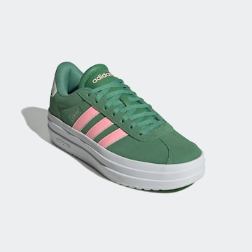 ADIDAS SPORTSWEAR Σνίκερ χαμηλό 'VL Court Bold﻿' σε πράσινο