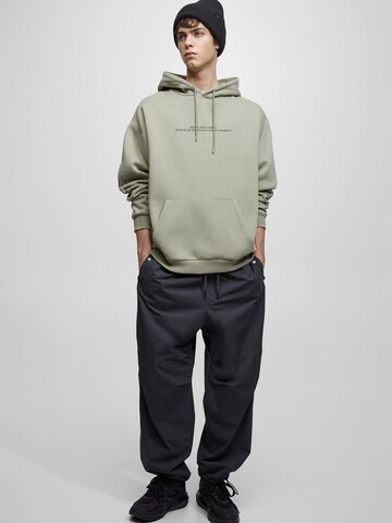 Pull&Bear Sweatshirt in Green