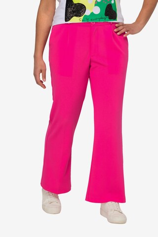 Angel of Style Boot cut Pleated Pants in Pink: front