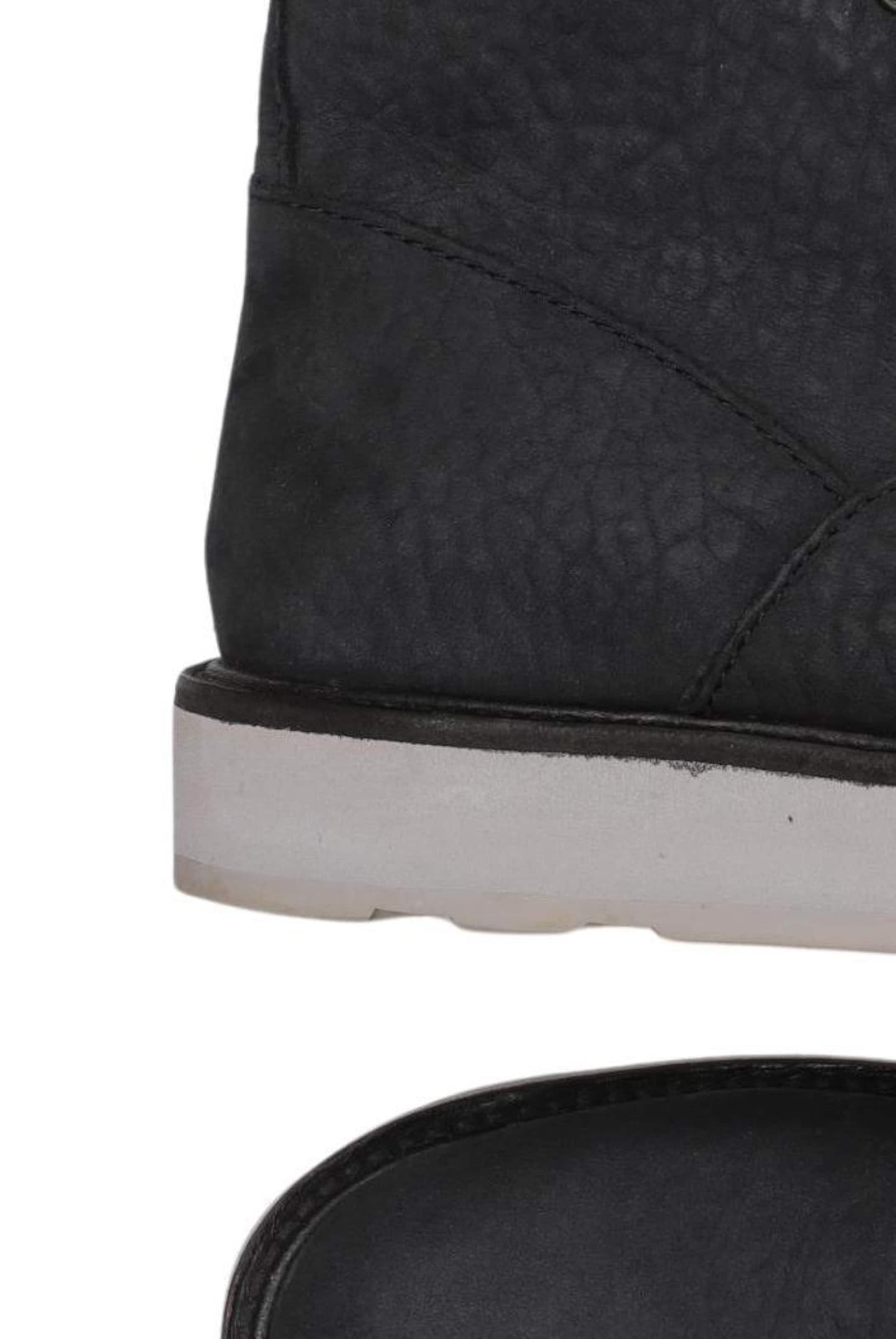 BLACKSTONE Anke & Mid-Calf Boots in 39 in Black