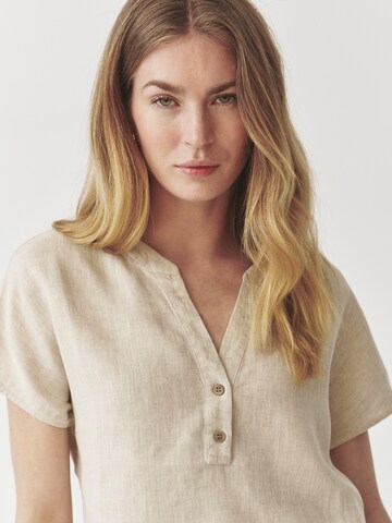 TATUUM Blouse in Beige
