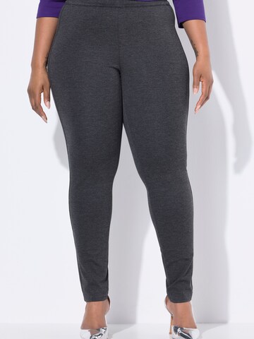Skinny Leggings Ulla Popken en gris : devant