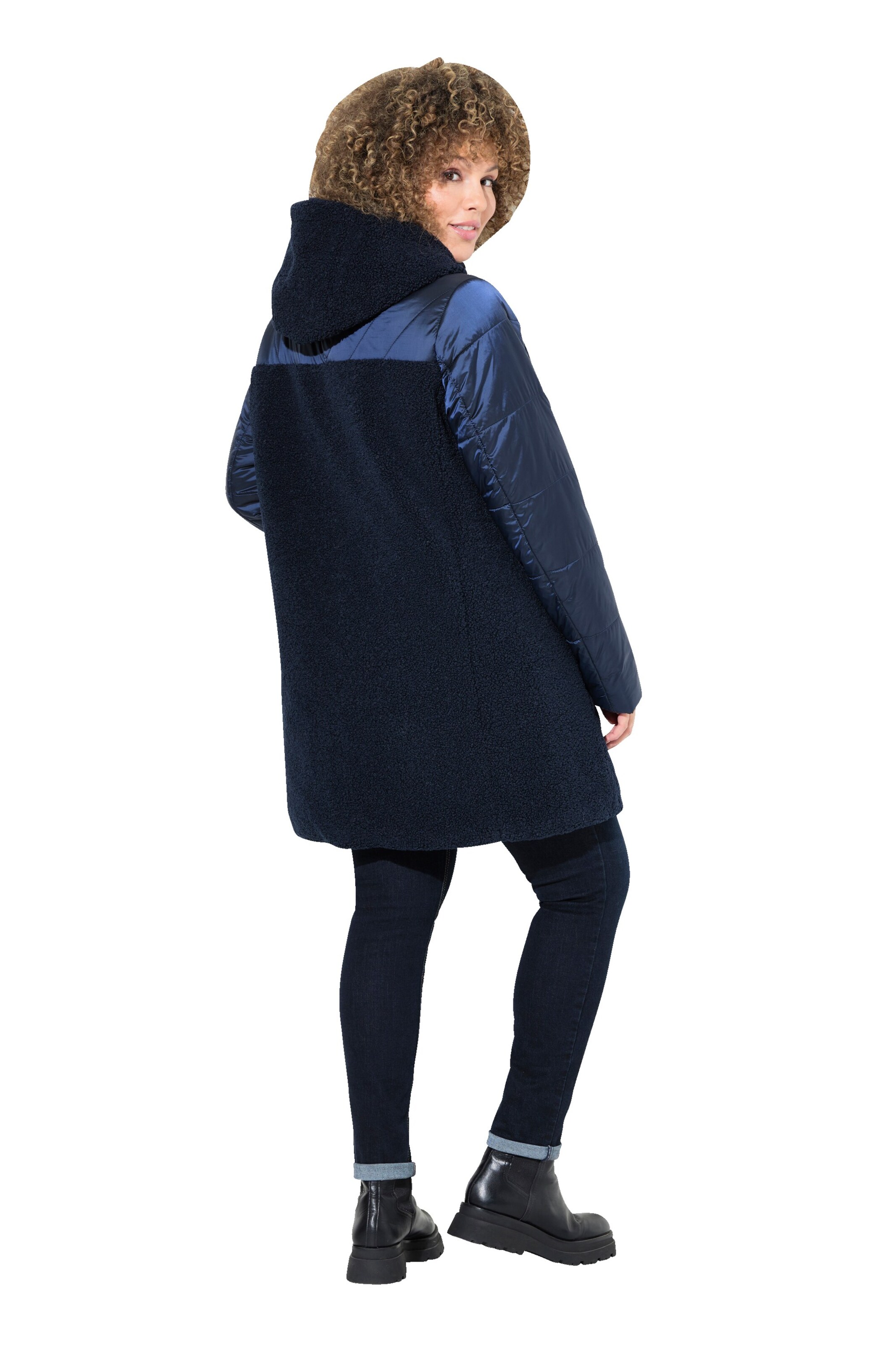 Ulla Popken Tussenmantel in Blauw