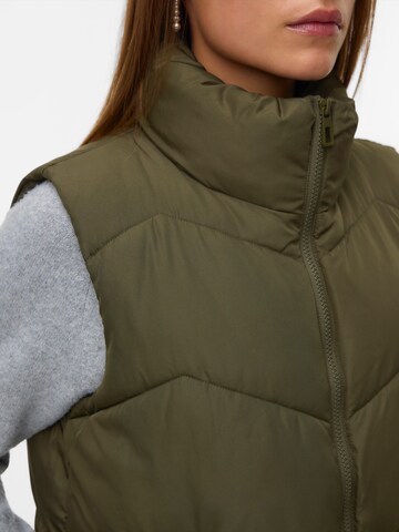 VERO MODA Weste 'VMLIGAEVA' in Grün