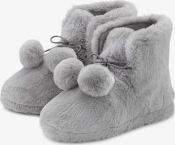 VIVANCE Slippers in Grey