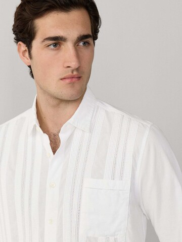 Slim fit Camicia 'Poplin Cruise' di Hackett London in bianco