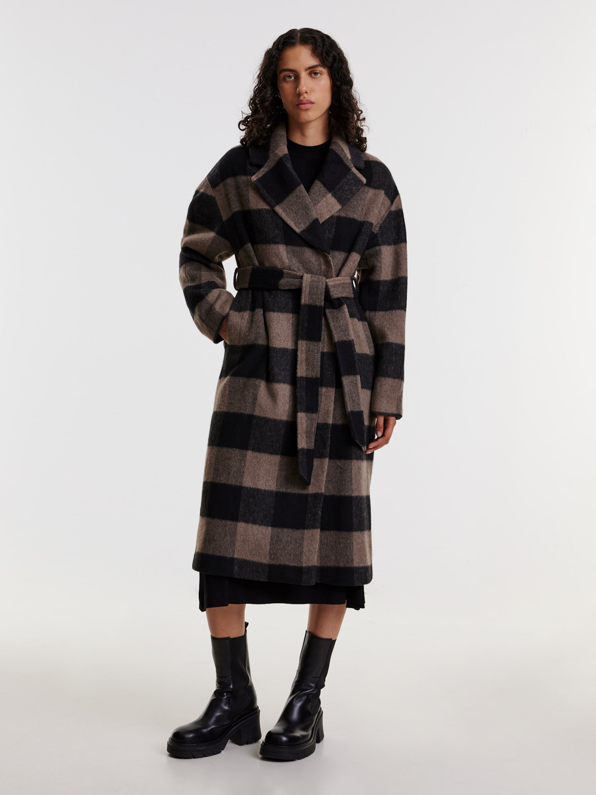 EDITED Producten Tussenmantel 'Uli' Bruin