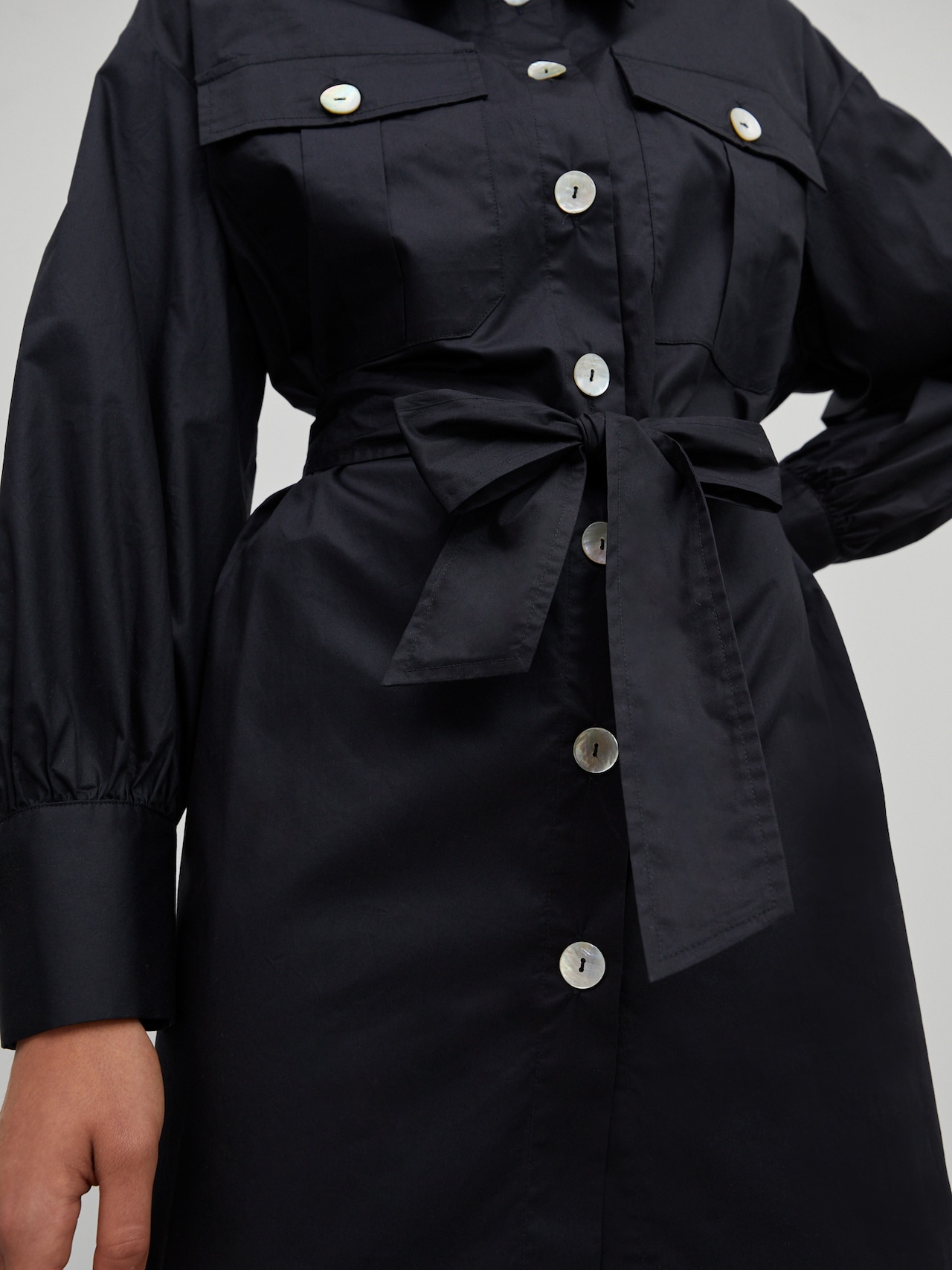 EDITED Robe-chemise 'Kailey' noir