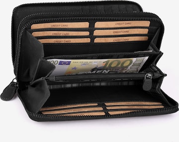 Benthill Wallet 'XXL' in Black: front