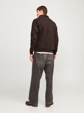 JACK & JONES Sweatshirt 'JJEBradley' i brun