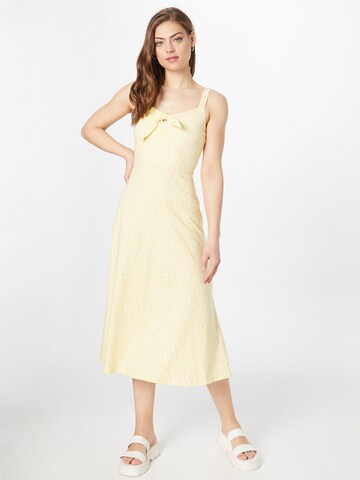 Dorothy Perkins Dress in Yellow: front