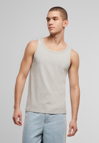 DEF Top in Grau: Vorderseite