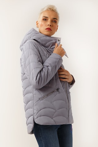 Finn Flare Steppjacke in Grau
