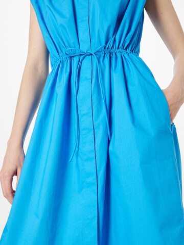 SECOND FEMALE Letní šaty 'Dagny' – modrá