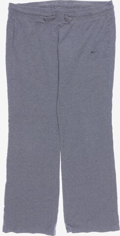 NIKE Stoffhose L in Grau: predná strana