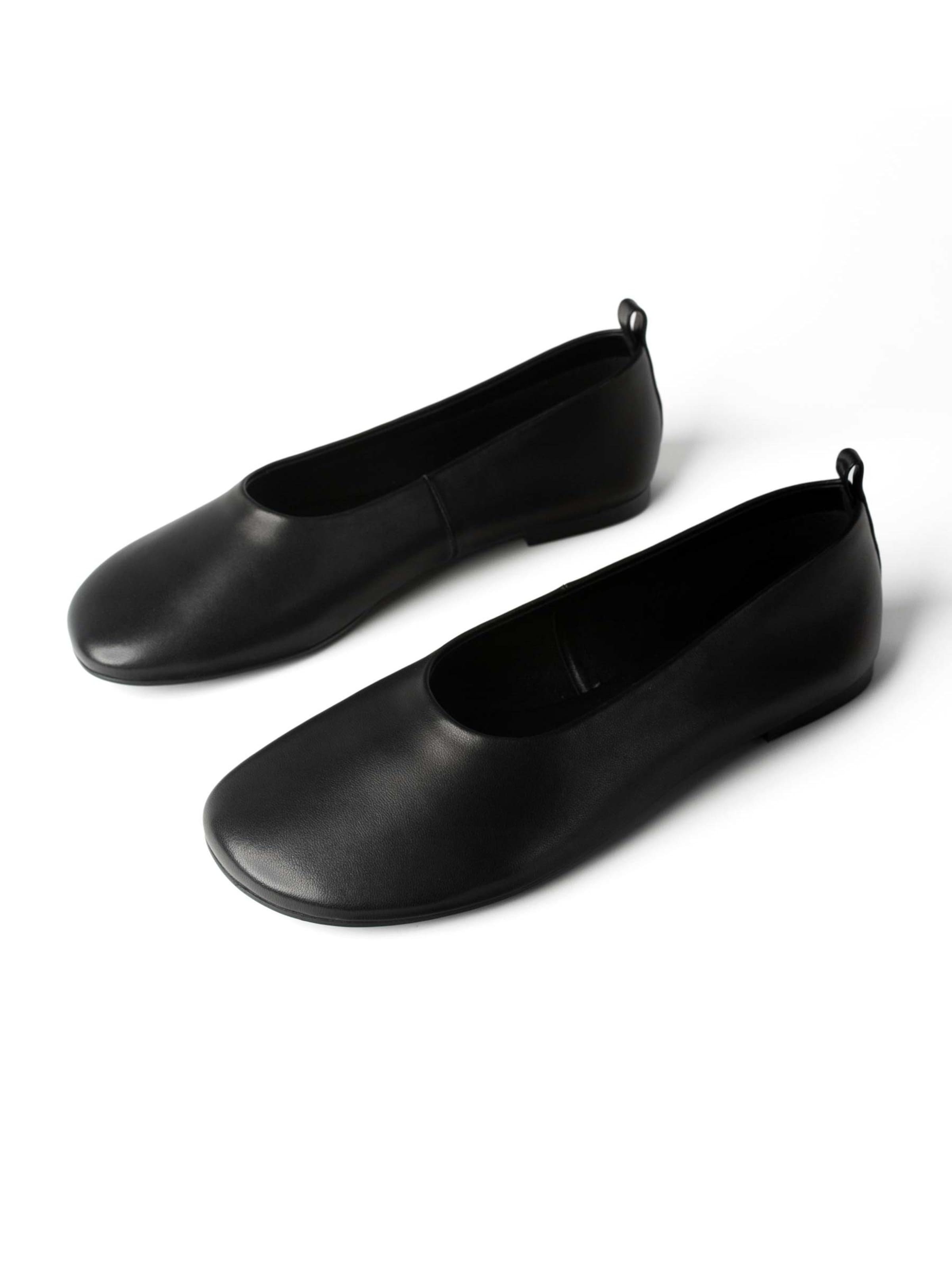 L37 HANDMADE SHOES Slip-ons 'HARMONY STEPS' in Black