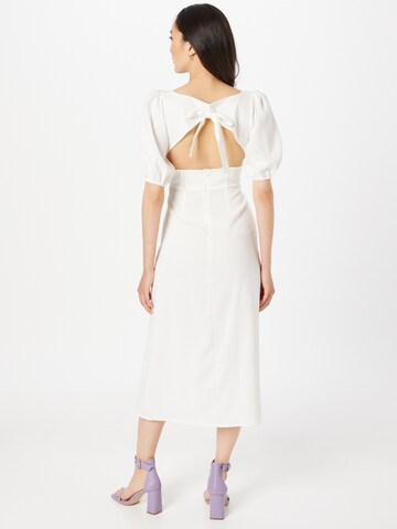 The Frolic Φόρεμα κοκτέιλ σε λευκό