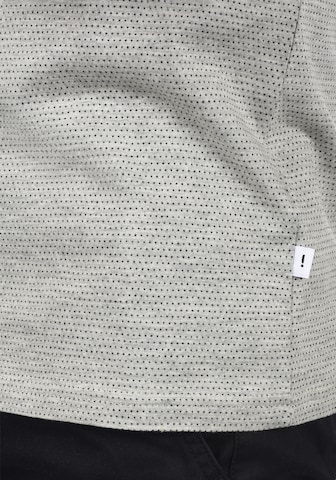 Maglietta 'Sava' di !Solid in grigio