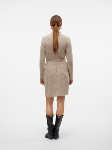 VERO MODA Sukienka z dzianiny 'Bella' w kolorze beżowy
