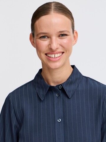 b.young - Blusa 'MMMIDDE' en azul